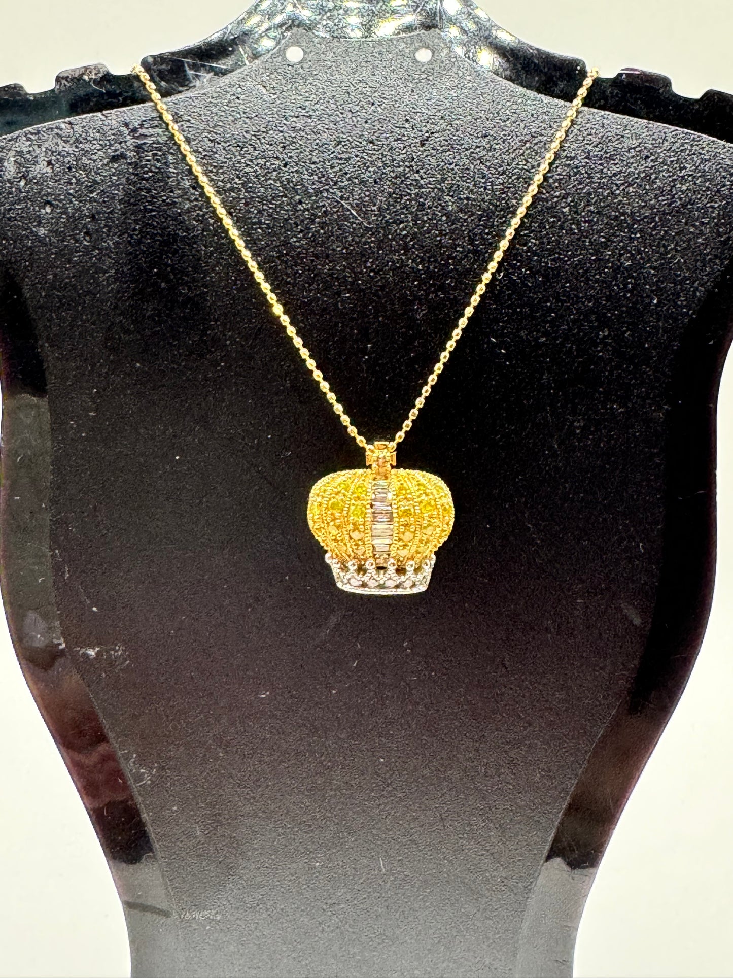 K18 Necklace Crown