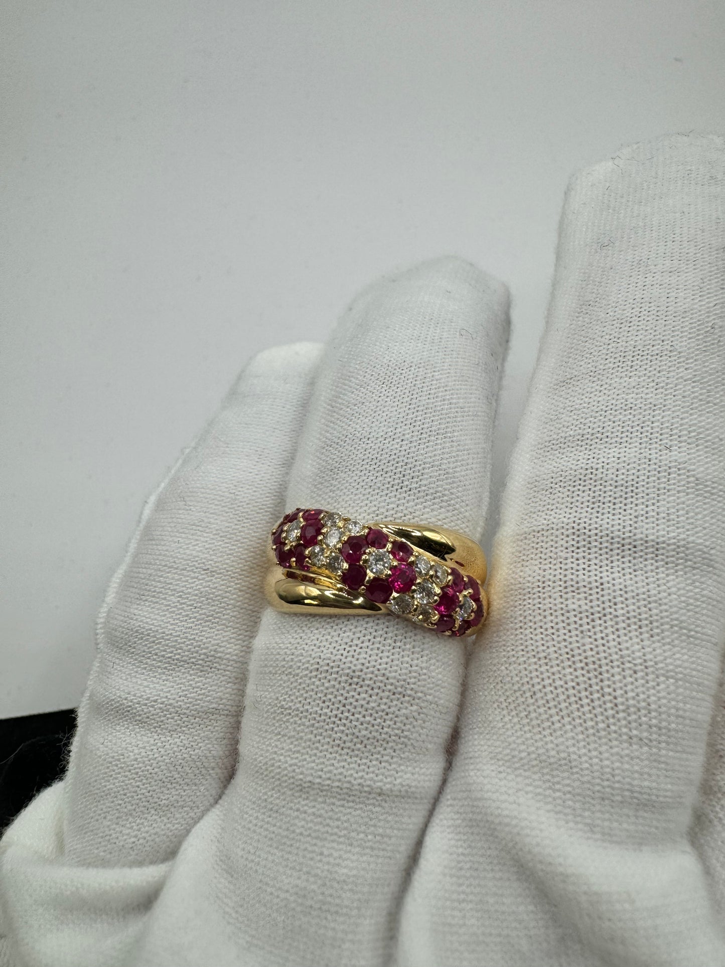K18 Ruby and Diamond ring