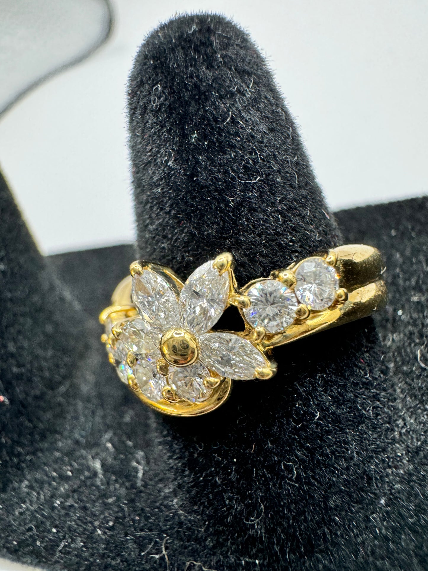 K18 Diamond ring