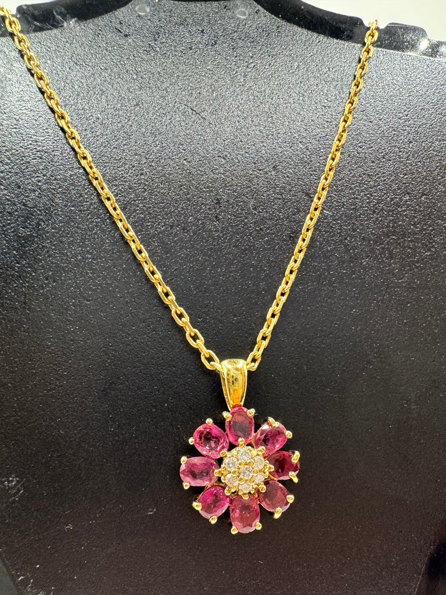 K18 Ruby necklace