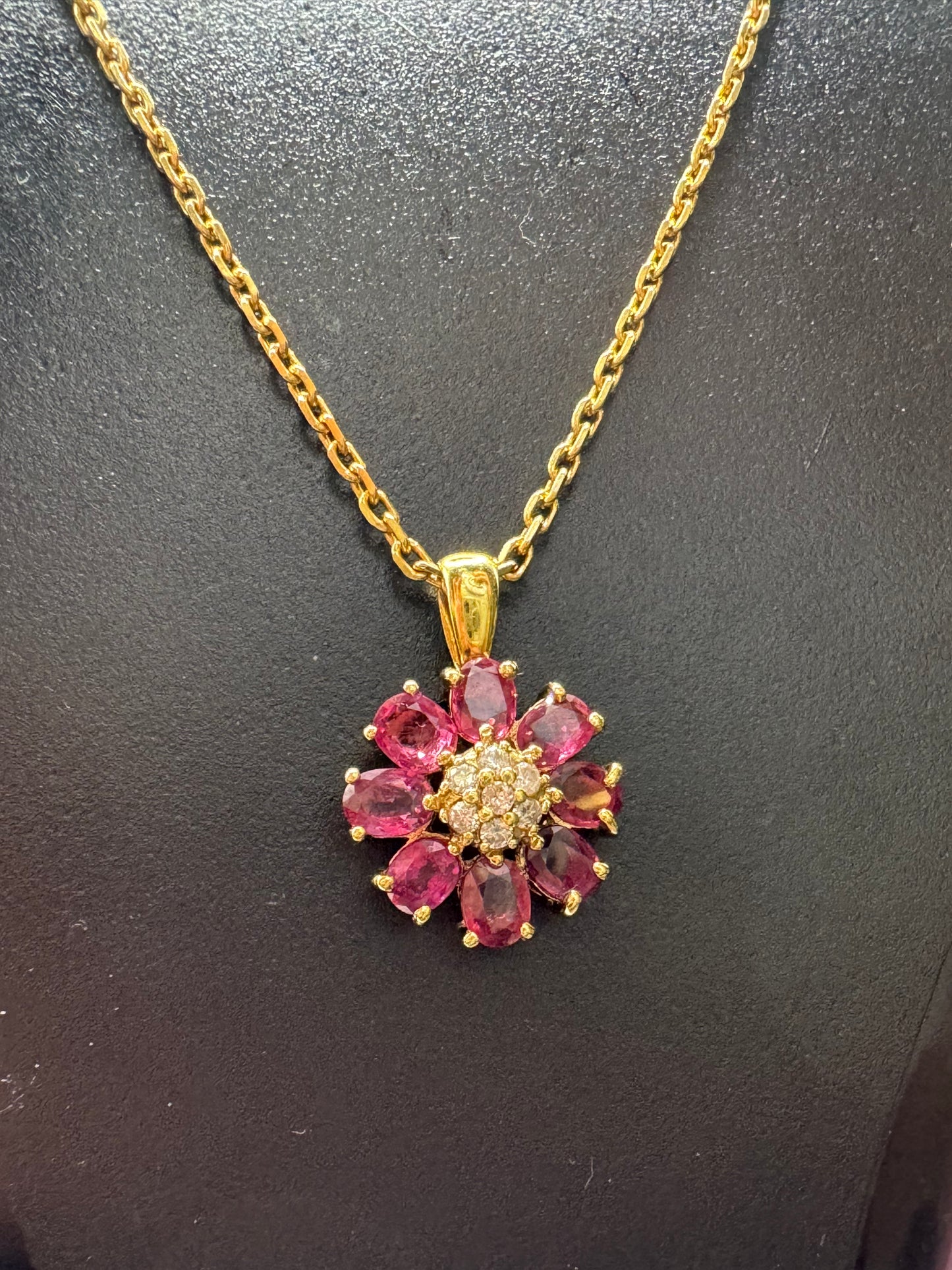 K18 Ruby necklace