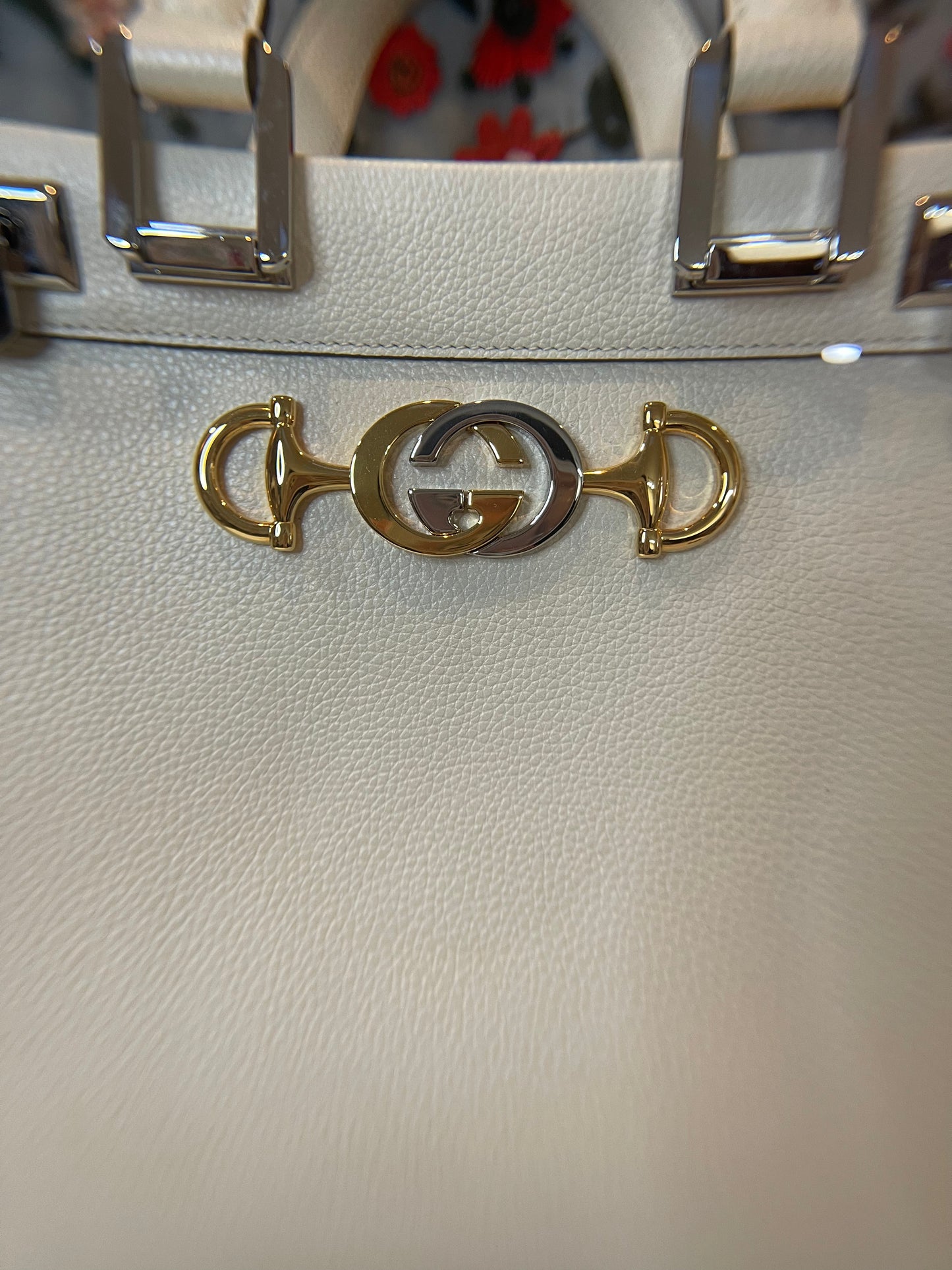Preloved Gucci Zumi Top Handle Bag