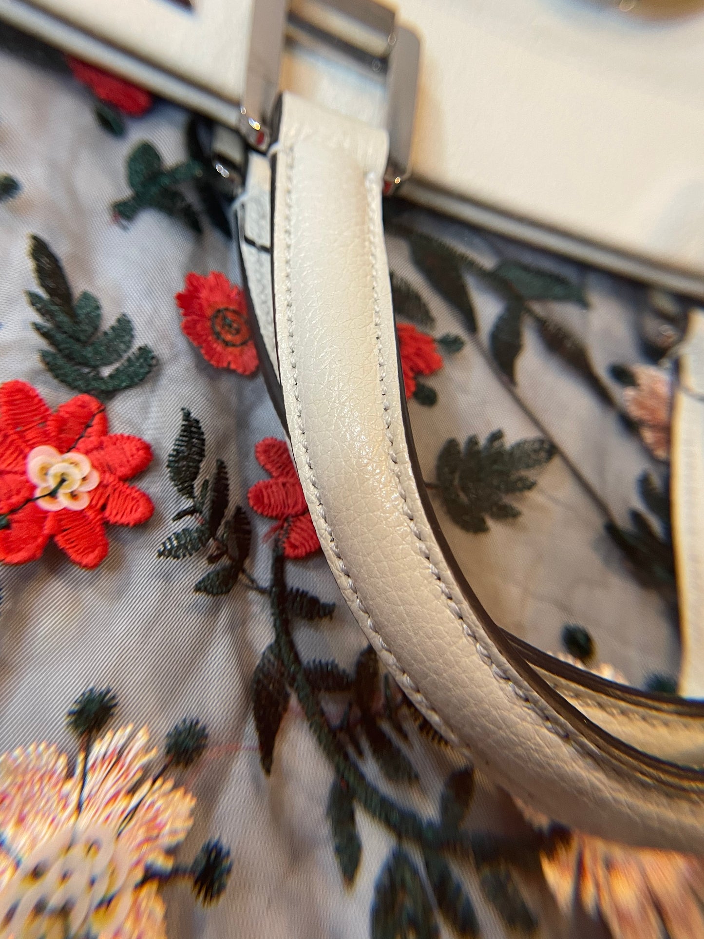 Preloved Gucci Zumi Top Handle Bag