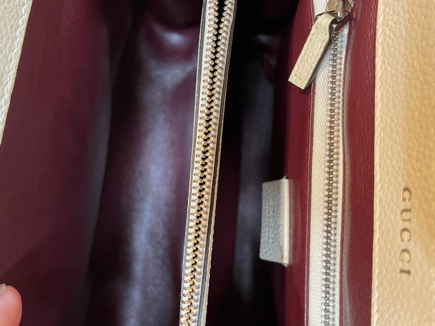 Preloved Gucci Zumi Top Handle Bag