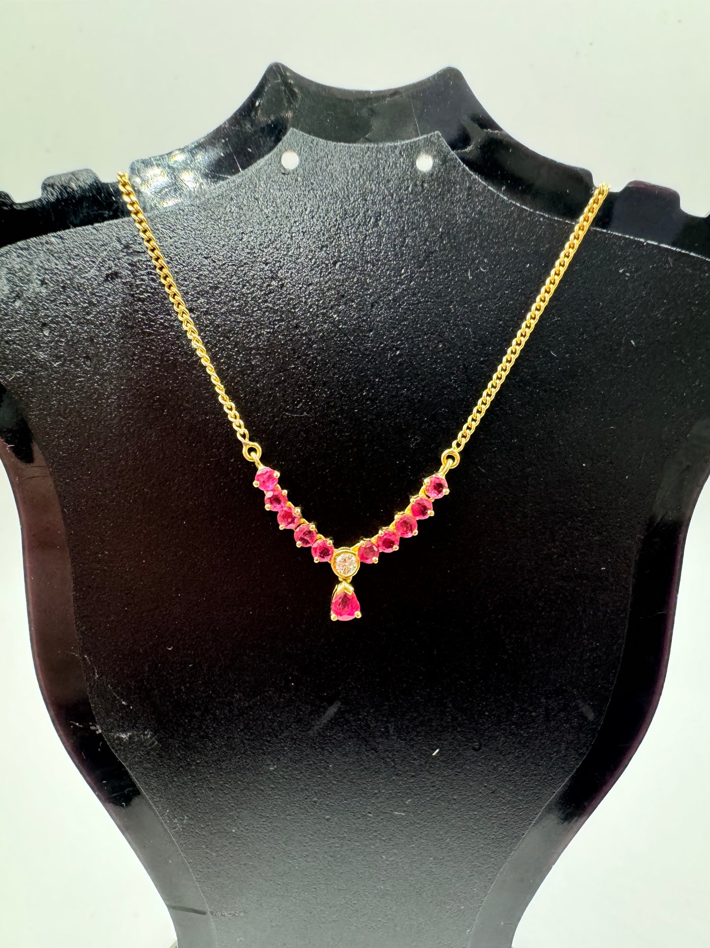 K18 Ruby Necklace