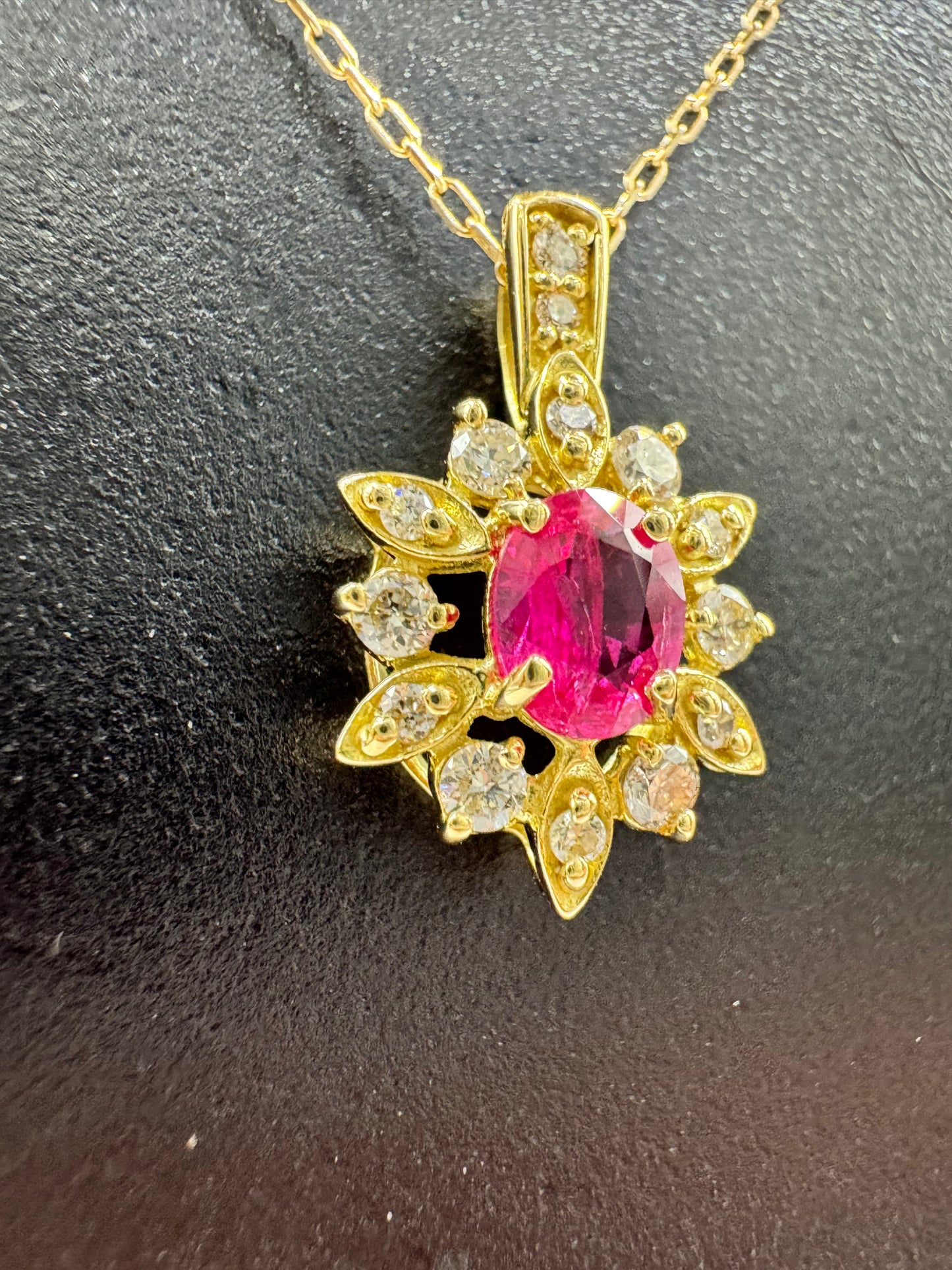 K18 Ruby Necklace