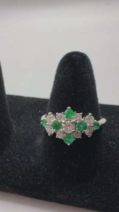 PT900 Emerald ring